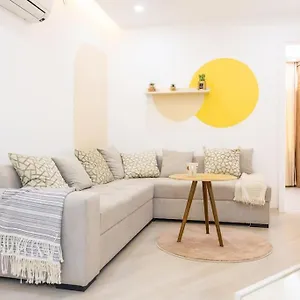 Down Town Two Bedrooms Stylish Апартаменты