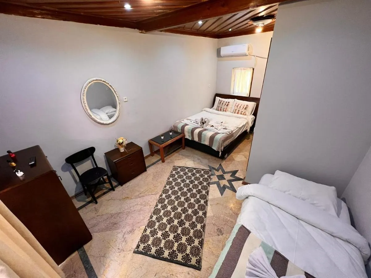 Sari Konak Antalya Homestay