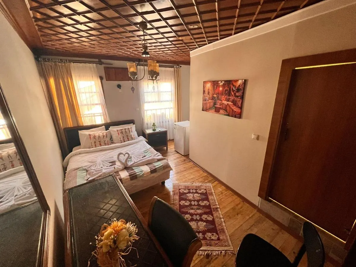 Homestay Sari Konak Antalya Turkey