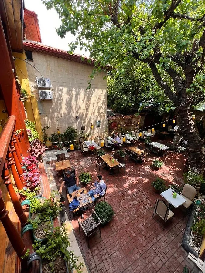 Sari Konak Antalya Homestay